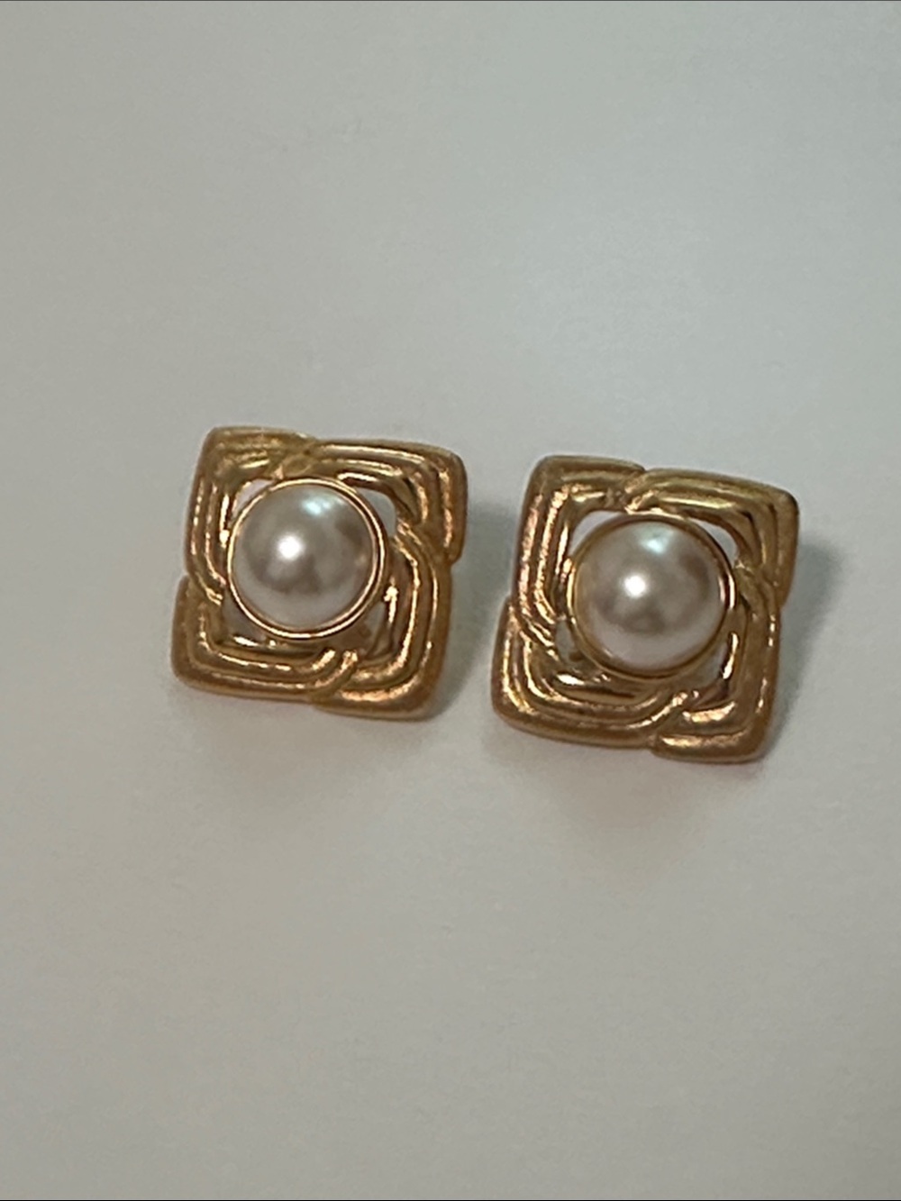 Vintage Signed Napier Screw Back Gold-Tone Pearl Square Stud Earrings